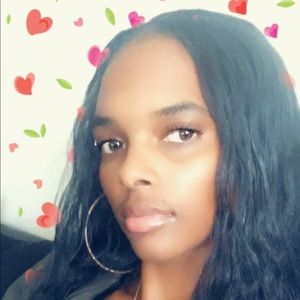 Meet your Posher, Evelyn